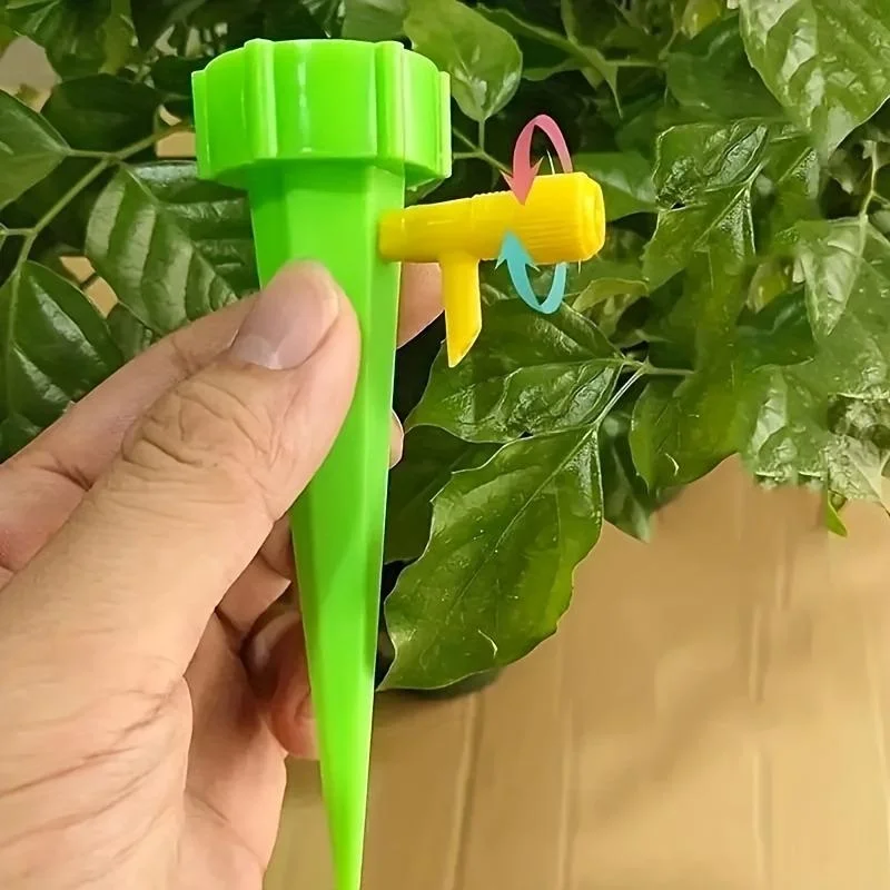 10 قطع من نظام الري بالتنقيط ا - مراجعة Drip Irrigation System Automatic Kit وسعره